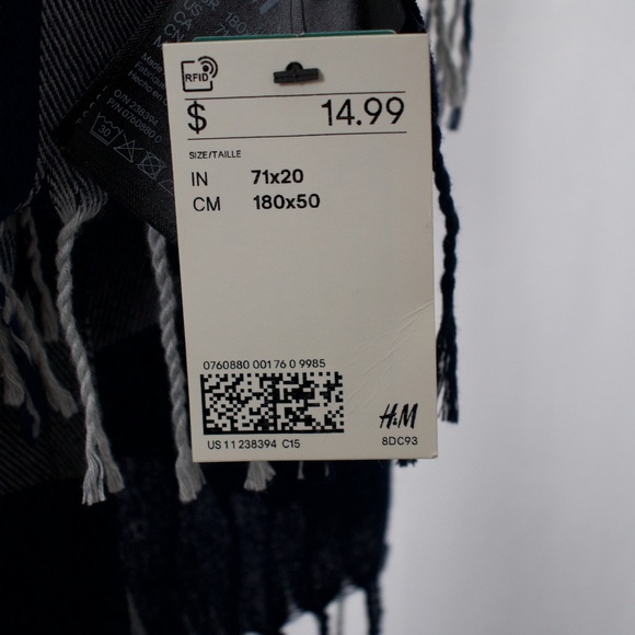 Scarf - Picture 2 of 2